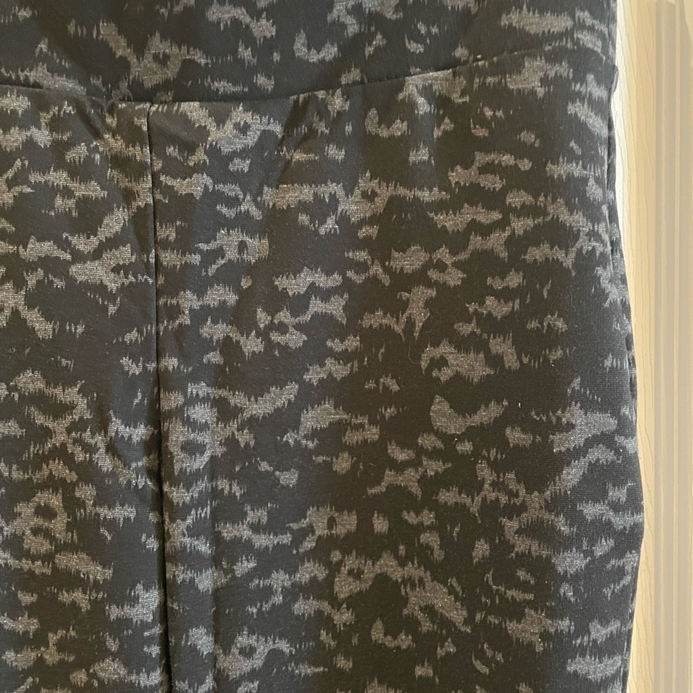 Patterned pants - Picture 2 of 5